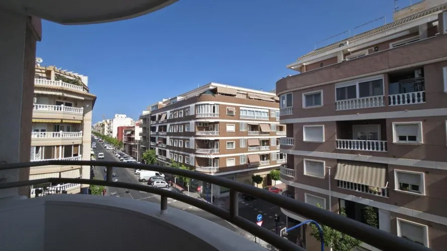 3 bedrooms apartment for sale, Torrevieja, Spain No. 1670 № 7