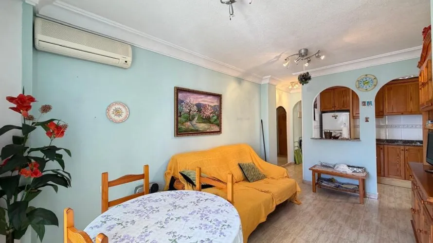 2 bedrooms apartment for sale, Torrevieja, Spain No. 1688 № 17