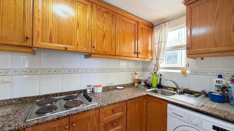 2 bedrooms apartment for sale, Torrevieja, Spain No. 1688 № 5