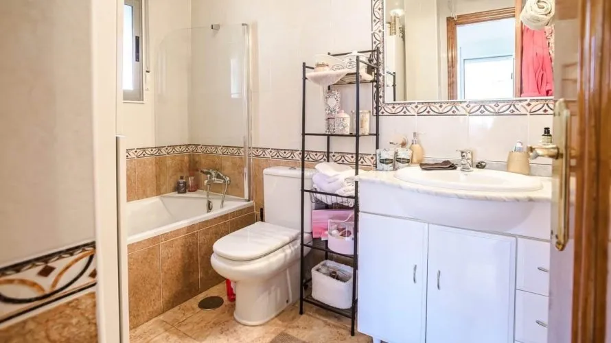3 bedrooms villa for sale, Guardamar del Segura, Spain No. 1894 № 10