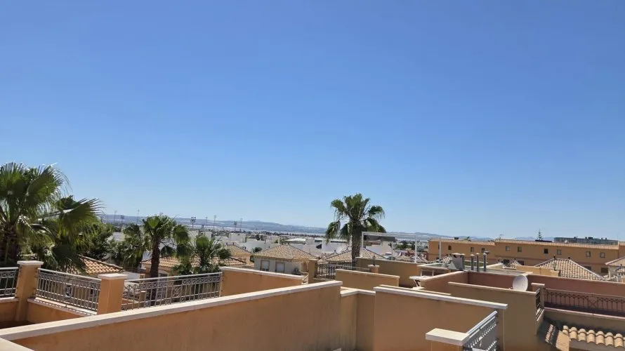 3 bedrooms house for sale, Torrevieja, Spain No. 1750