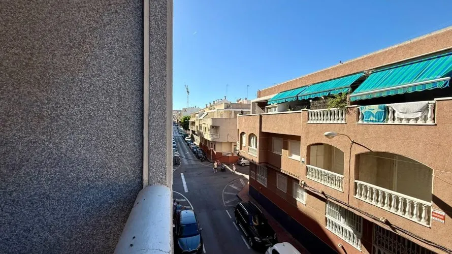 2 bedrooms apartment for sale, Torrevieja, Spain No. 1865 № 10