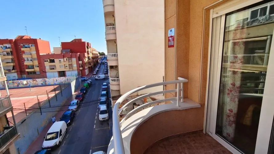 2 bedrooms apartment for sale, Torrevieja, Spain No. 1927 № 13
