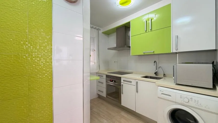 2 bedrooms apartment for sale, Torrevieja, Spain No. 1844 № 6