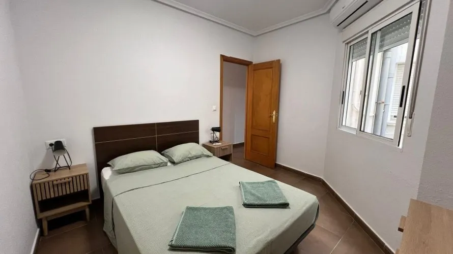 2 bedrooms apartment for sale, Torrevieja, Spain No. 1823 № 2