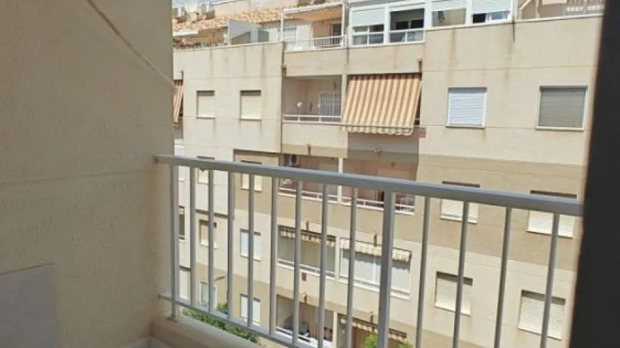 85m² apartment for sale, Torrevieja, Spain No. 1914 № 17