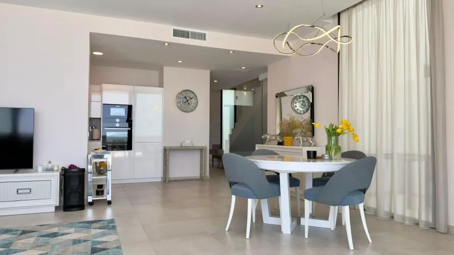 4 bedrooms villa for sale, Calpe, Spain No. 1758 № 3