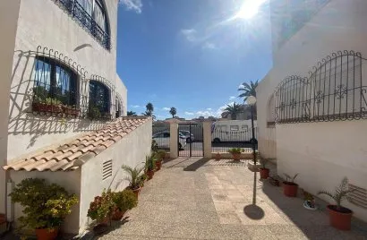 3 bedrooms apartment for sale, Torrevieja, Spain No. 1812