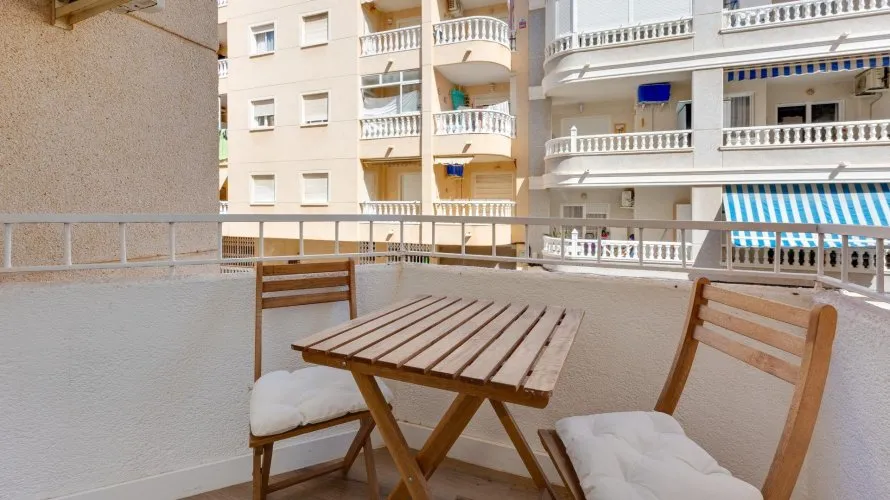24m² apartment for sale, Torrevieja, Spain No. 1819 № 13