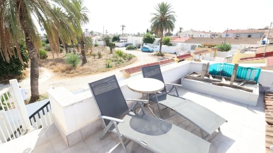 3 bedrooms bungalow for sale, Torrevieja, Spain No. 1883 № 2