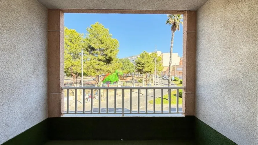 3 bedrooms apartment for sale, Torrevieja, Spain No. 1929