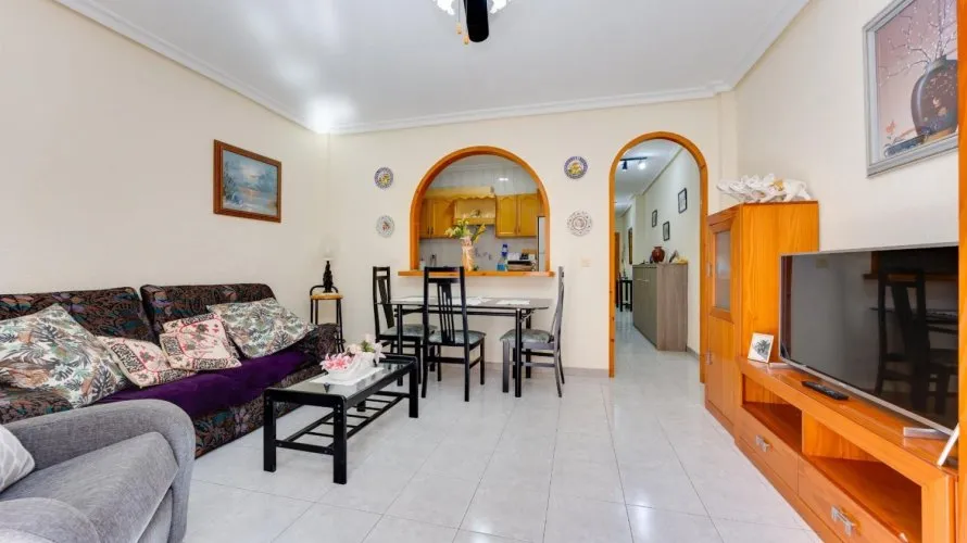 65m² apartment for sale, Torrevieja, Spain No. 1916 № 19