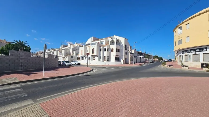 3 bedrooms apartment for sale, Torrevieja, Spain No. 1812