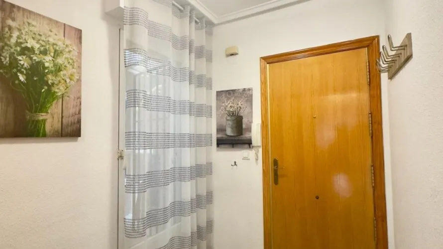 1 bedroom apartment for sale, Torrevieja, Spain No. 1843 № 8
