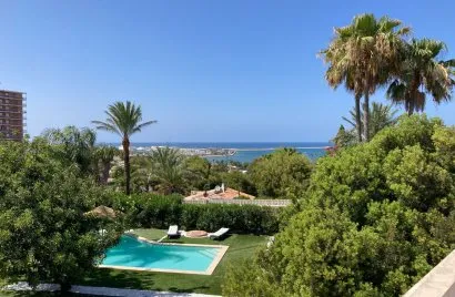 180m² villa for sale, Denia, Spain No. 1792