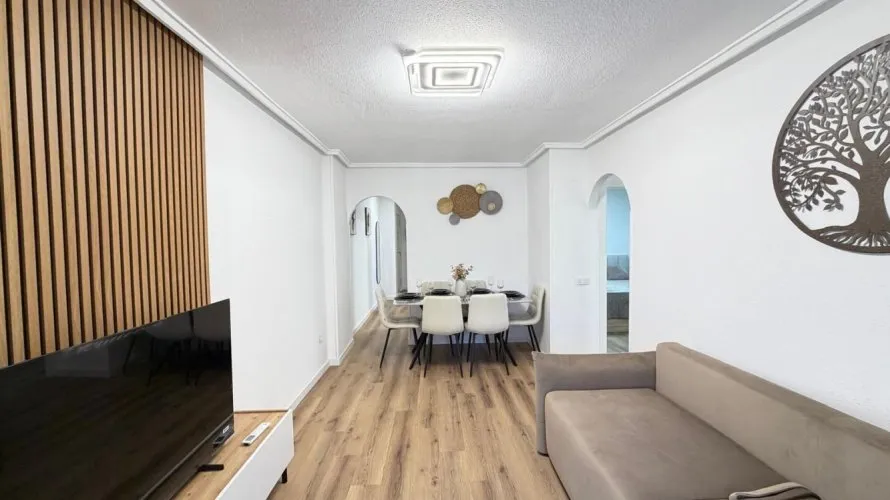 3 bedrooms apartment for sale, Torrevieja, Spain No. 1929 № 5