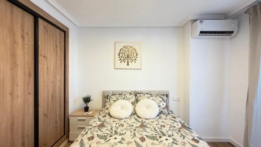 3 bedrooms apartment for sale, Torrevieja, Spain No. 1929 № 22