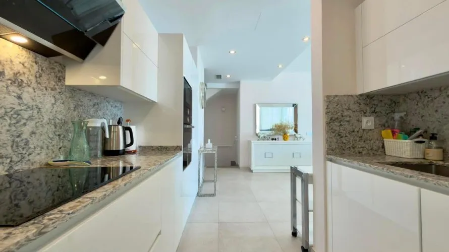 4 bedrooms villa for sale, Calpe, Spain No. 1758 № 15