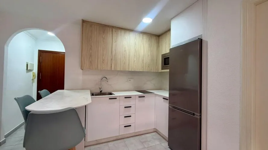 1 bedroom apartment for sale, Torrevieja, Spain No. 1807 № 19