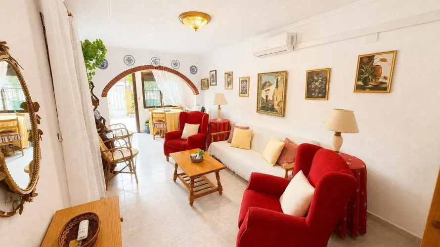 3 bedrooms bungalow for sale, Torrevieja, Spain No. 1836 № 7