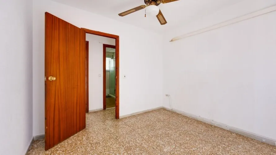 105m² apartment for sale, Torrevieja, Spain No. 1915 № 6