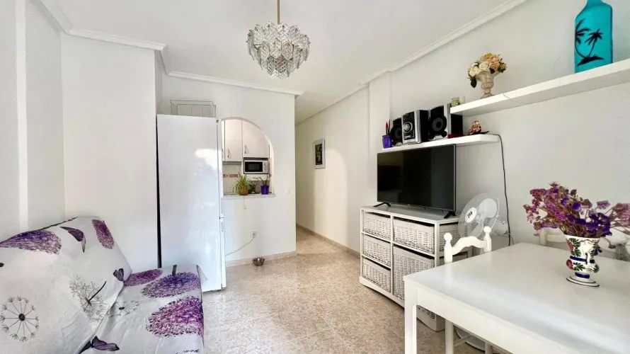 1 bedroom apartment for sale, Torrevieja, Spain No. 1871 № 11