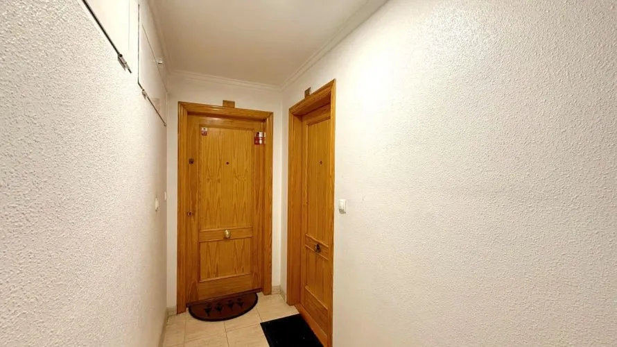 1 bedroom apartment for sale, Torrevieja, Spain No. 1799 № 6