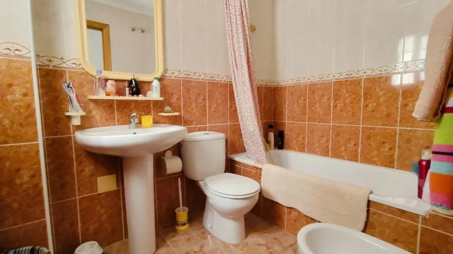 2 bedrooms apartment for sale, Torrevieja, Spain No. 1927 № 3