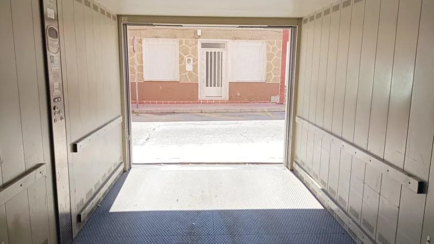 2 bedrooms apartment for sale, Torrevieja, Spain No. 1824 № 4