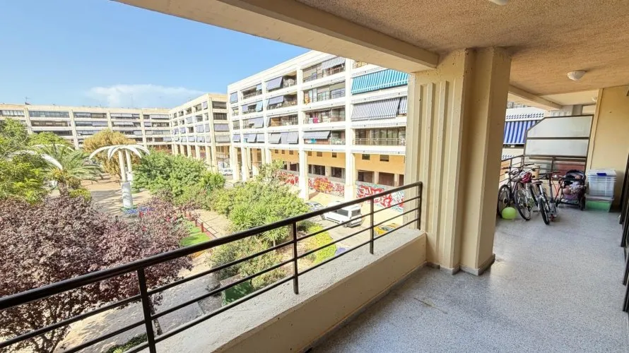 3 bedrooms apartment for sale, Guardamar del Segura, Spain No. 1806 № 17
