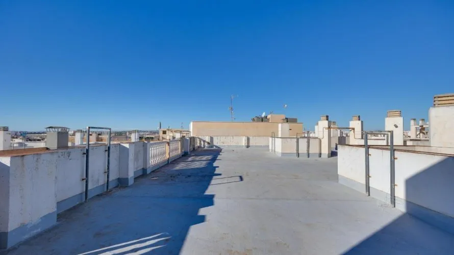 1 bedroom apartment for sale, Torrevieja, Spain No. 1759 № 1