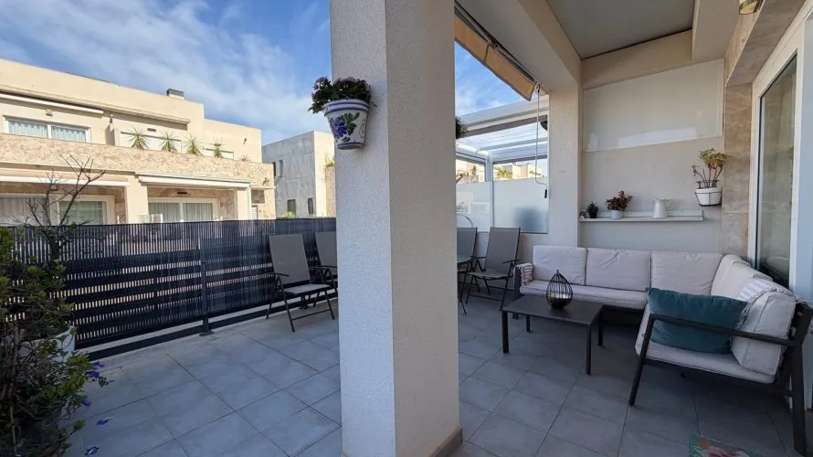 3 bedrooms house for sale, Torrevieja, Spain No. 1886 № 16