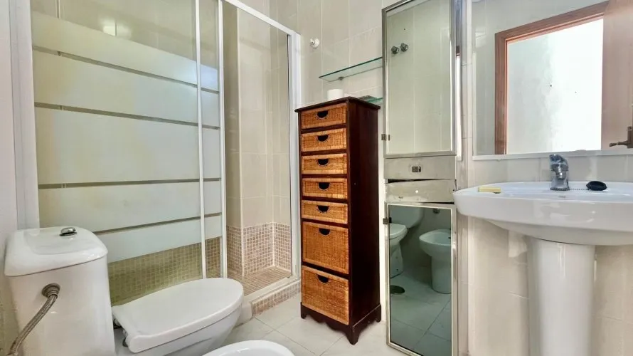3 bedrooms apartment for sale, Torrevieja, Spain No. 1838 № 16