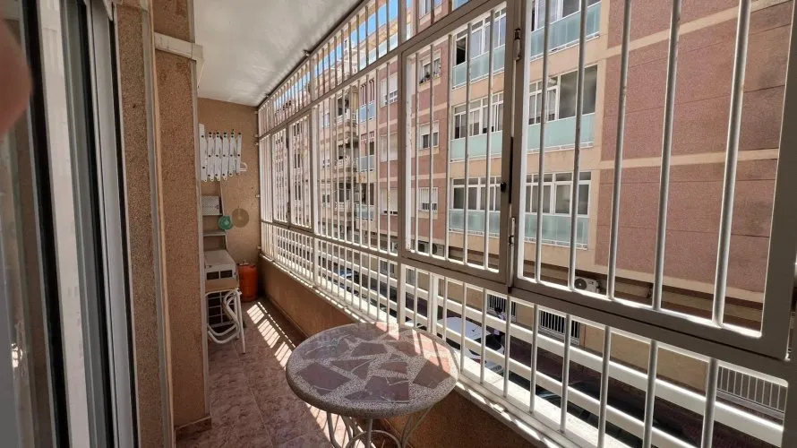 2 bedrooms apartment for sale, Torrevieja, Spain No. 1772 № 15