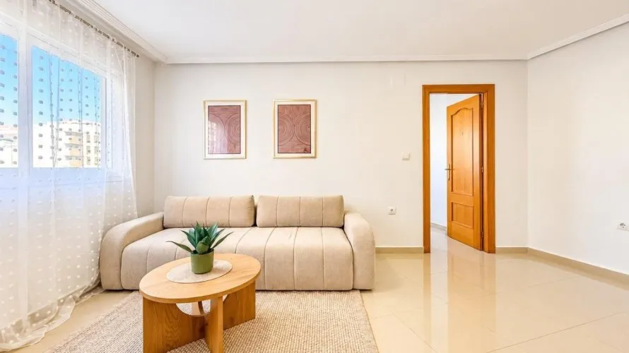 1 bedroom apartment for sale, Torrevieja, Spain No. 1909 № 9