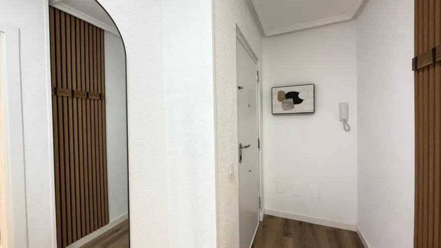 3 bedrooms apartment for sale, Torrevieja, Spain No. 1929 № 26