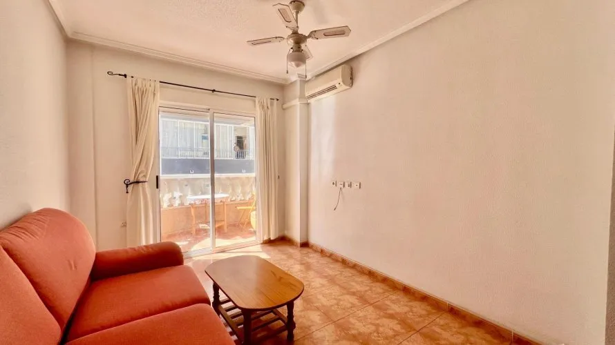 1 bedroom apartment for sale, Torrevieja, Spain No. 1853 № 21