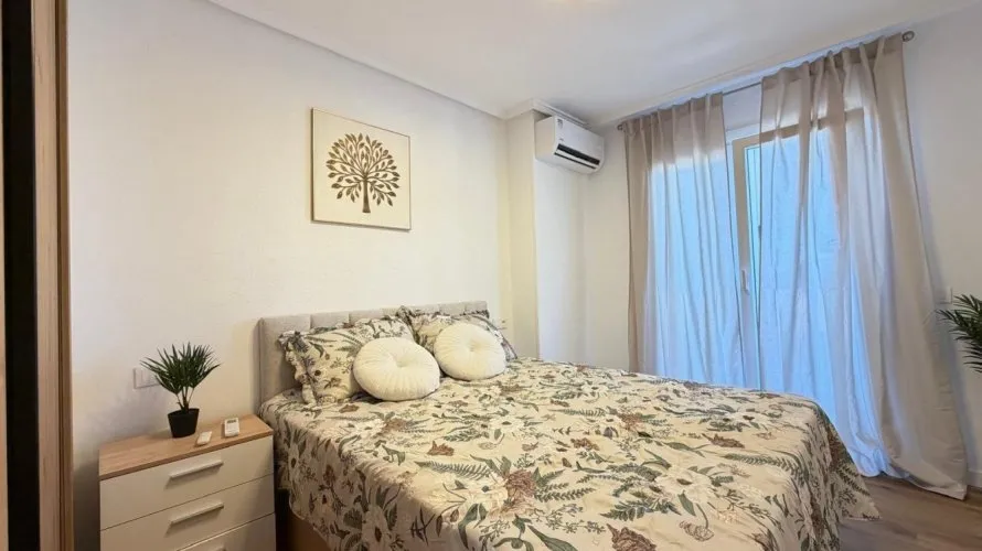 3 bedrooms apartment for sale, Torrevieja, Spain No. 1929 № 24