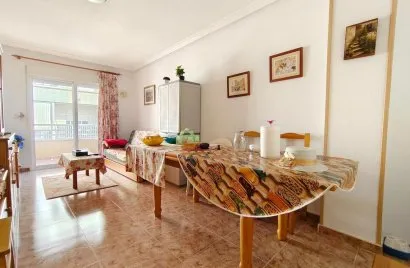 2 bedrooms apartment for sale, Torrevieja, Spain No. 1927
