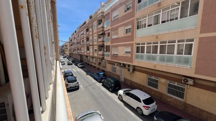 2 bedrooms apartment for sale, Torrevieja, Spain No. 1772 № 14
