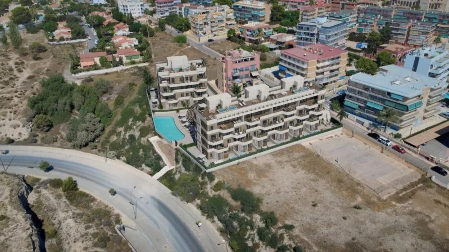 3 bedrooms apartment for sale, El Campello, Spain No. 1967 № 1