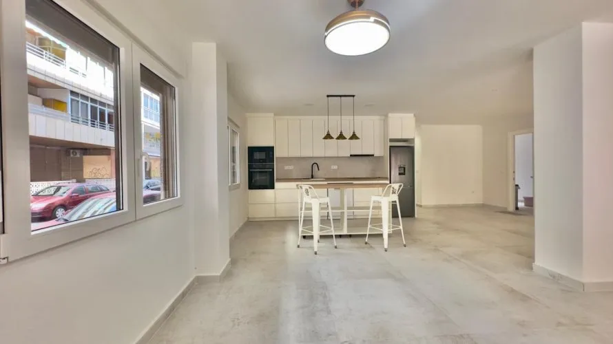 150m² apartment for sale, Torrevieja, Spain No. 1955 № 19