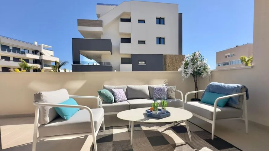 111m² apartment for sale, Torrevieja, Spain No. 1951 № 4