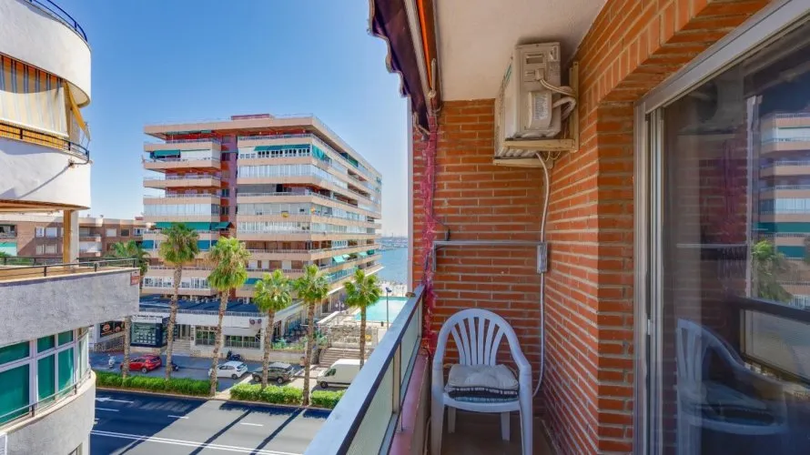 70m² apartment for sale, Torrevieja, Spain No. 1940 № 19