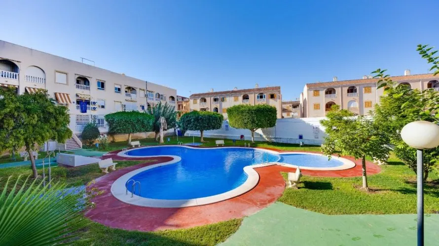 61m² penthouse for sale, Torrevieja, Spain No. 1944 № 3